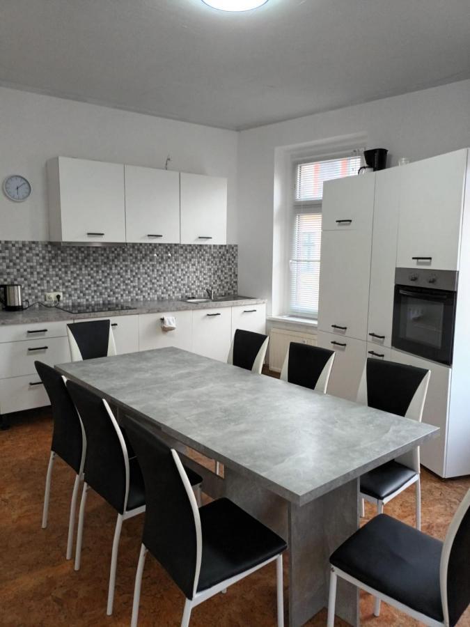 Rockys Ferienwohnung Mitte Марклеберг Экстерьер фото
